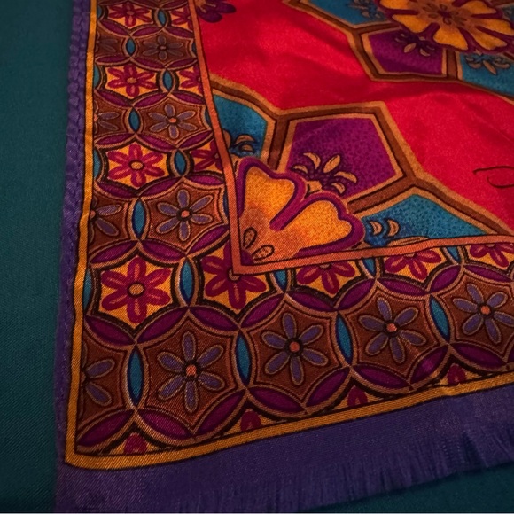 Vintage Oscar de la Renta Silk Red and Purple Floral Scarf - Picture 8 of 8